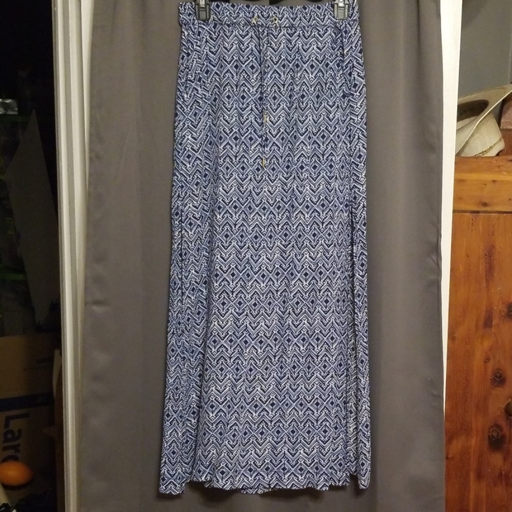 H&M Blue Patterned Maxi Skirt